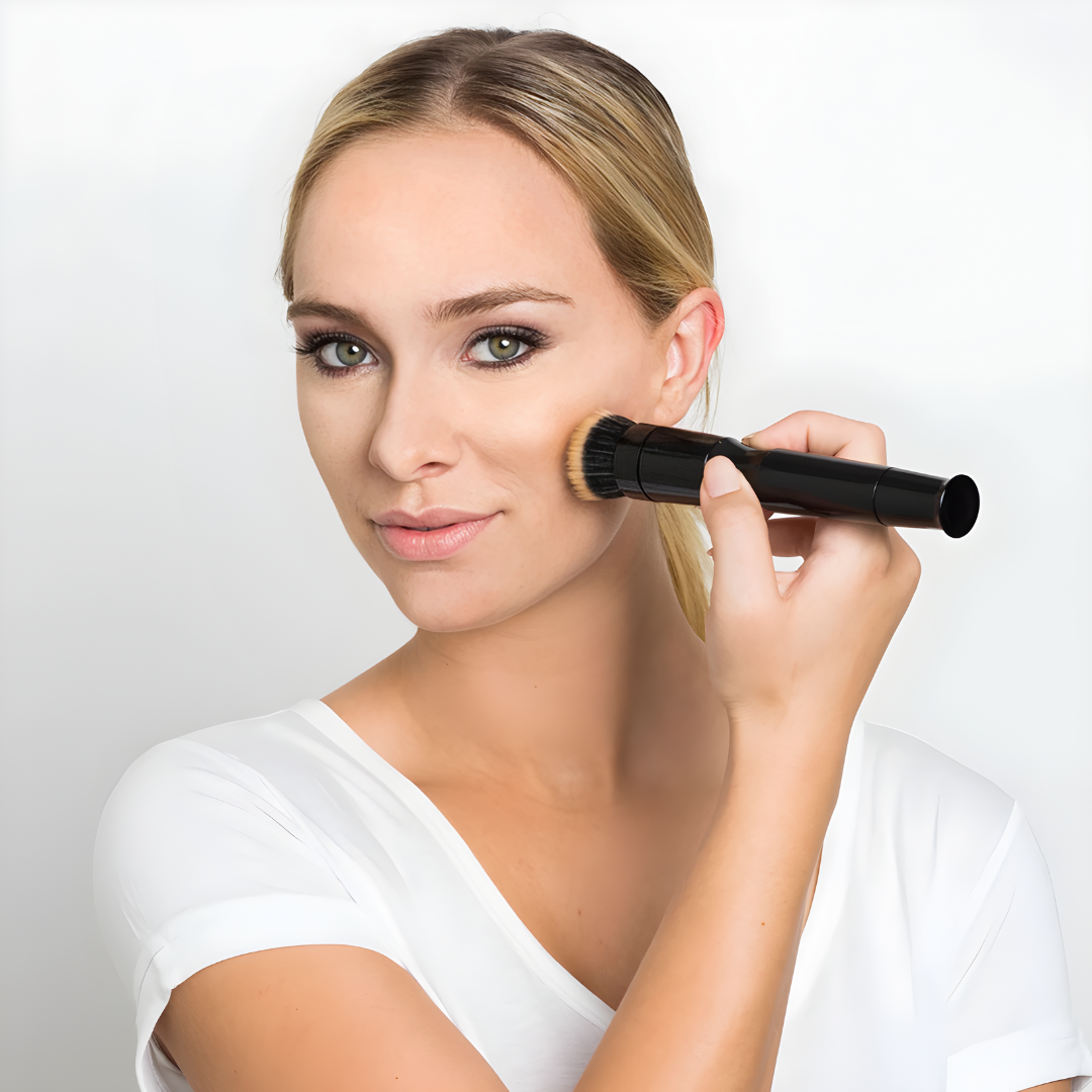Smart Brush: Elektrische Make Up Bürste - 3 Aufsätze