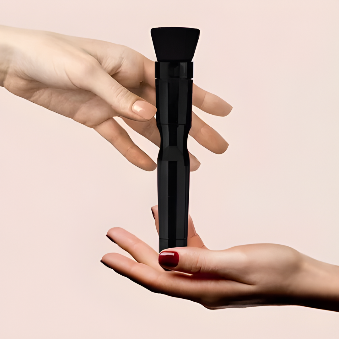 Smart Brush: Elektrische Make Up Bürste - 3 Aufsätze
