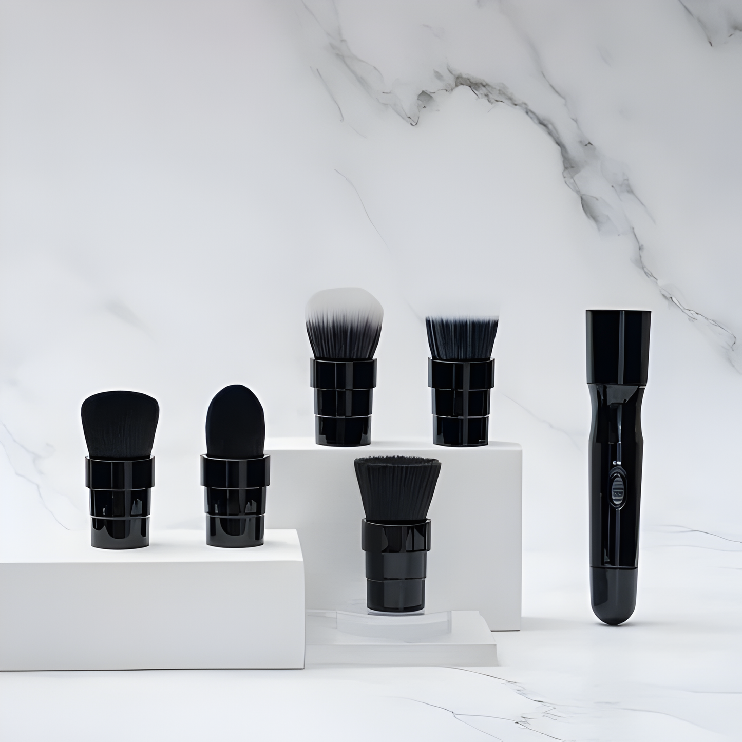 Smart Brush: Elektrische Make Up Bürste - 3 Aufsätze